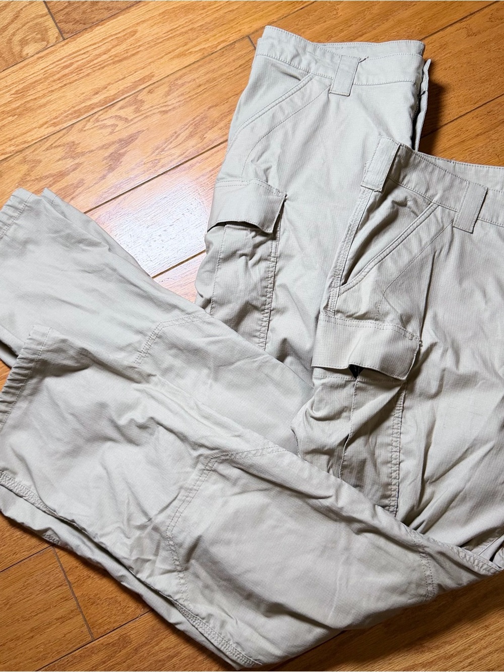 Lot of 2 First Tactical Cargo Pants in Light Beige - Comfortable Utility